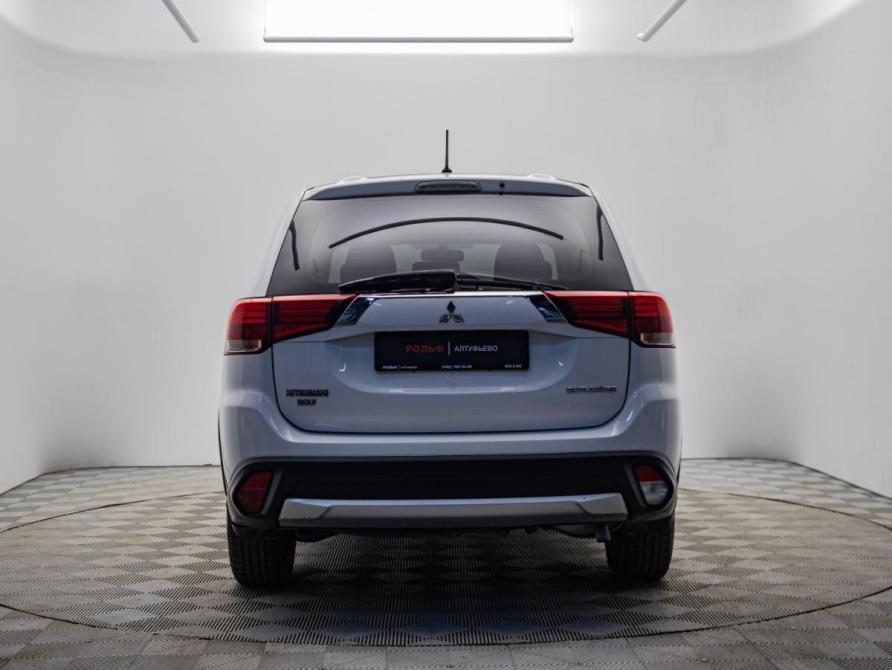 Mitsubishi Outlander III Рестайлинг 2 Москва  - изображение 6