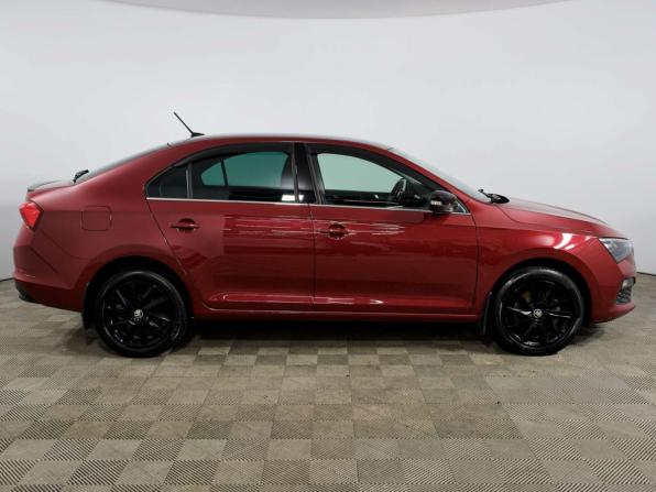 Skoda Rapid II с пробегом 2021 года, цена 1 568 000 рублей, 115151 км, лифтбек, Автокод Объявления