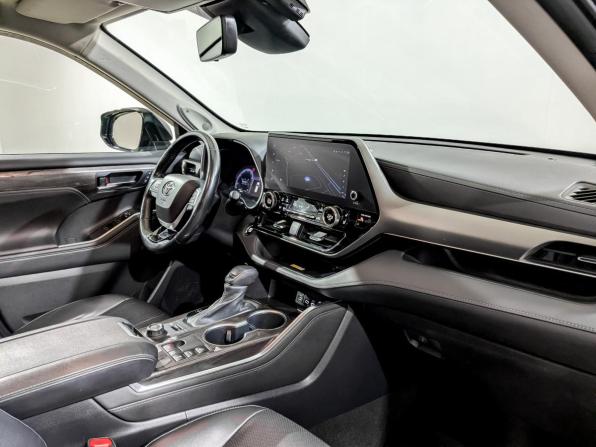 Toyota Highlander IV (XU70) с пробегом 2023 года, цена 4 200 000 рублей, 120603 км, внедорожник, Автокод Объявления