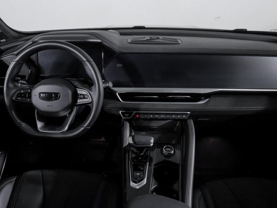 Geely Monjaro I Москва  - изображение 12