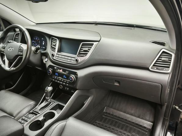 Hyundai Tucson III с пробегом 2017 года, цена 2 468 000 рублей, 35284 км, внедорожник, Автокод Объявления
