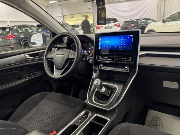 Haval M6 II с пробегом 2023 года, цена 1 379 000 рублей, 35213 км, внедорожник, Автокод Объявления