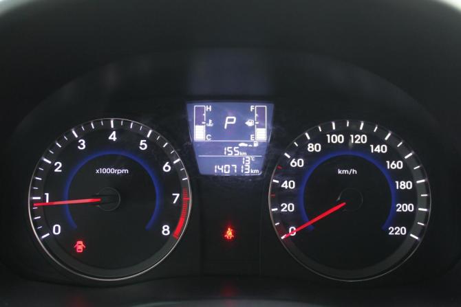 Hyundai Solaris I Рестайлинг с пробегом 2016 года, цена 1 087 000 рублей, 140713 км, седан, Автокод Объявления