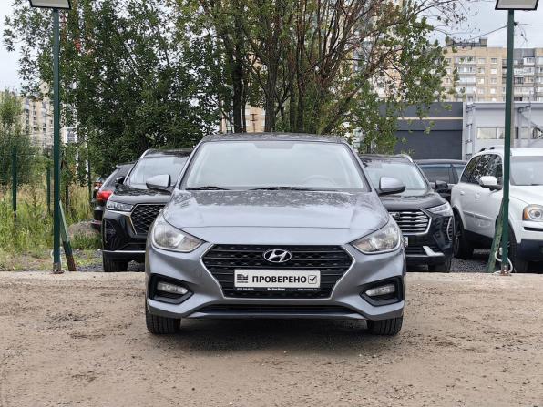 Hyundai Solaris II с пробегом 2017 года, цена 999 000 рублей, 128000 км, седан, Автокод Объявления