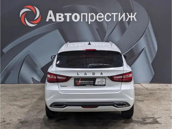 Lada (ВАЗ) Vesta I Рестайлинг (NG) с пробегом 2024 года, цена 1 390 000 рублей, 21627 км, универсал, Автокод Объявления