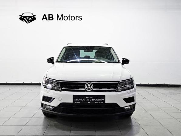 Volkswagen Tiguan II с пробегом 2019 года, цена 2 680 000 рублей, 61497 км, внедорожник, Автокод Объявления