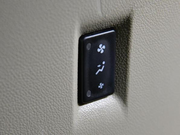 Renault Koleos I Рестайлинг с пробегом 2012 года, цена 898 000 рублей, 209199 км, внедорожник, Автокод Объявления