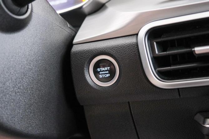 Geely Coolray I с пробегом 2020 года, цена 1 799 000 рублей, 71000 км, внедорожник, Автокод Объявления