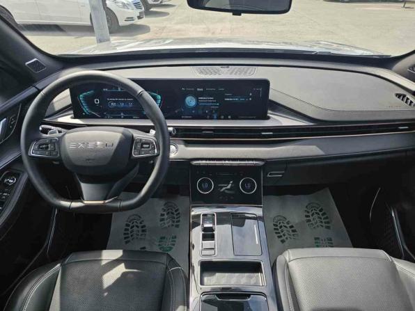 Exeed LX I Рестайлинг с пробегом 2024 года, цена 2 149 995 рублей, 10016 км, внедорожник, Автокод Объявления