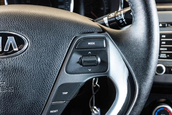 Kia Rio III Рестайлинг с пробегом 2015 года, цена 849 000 рублей, 153301 км, седан, Автокод Объявления
