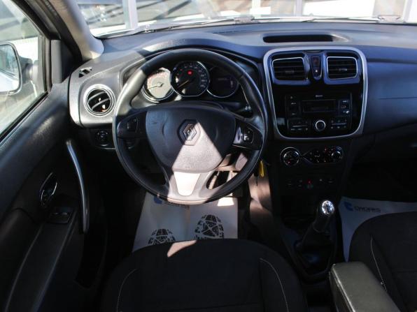 Renault Sandero II Рестайлинг с пробегом 2018 года, цена 970 000 рублей, 136845 км, хэтчбек, Автокод Объявления