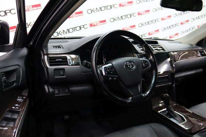 Toyota Camry VII (XV50) Рестайлинг с пробегом 2016 года, цена 2 365 650 рублей, 134588 км, седан, Автокод Объявления