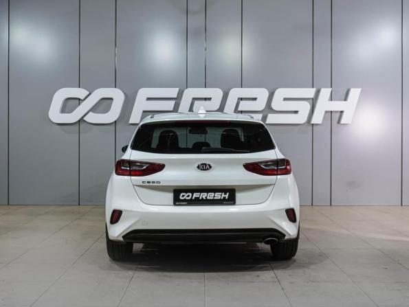Kia Ceed III с пробегом 2018 года, цена 1 599 000 рублей, 119748 км, хэтчбек, Автокод Объявления