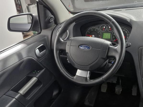 Ford Fusion I Рестайлинг с пробегом 2008 года, цена 397 000 рублей, 251269 км, хэтчбек, Автокод Объявления