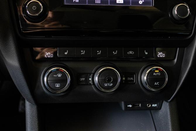 Skoda Octavia III (A7) с пробегом 2014 года, цена 1 450 000 рублей, 92599 км, лифтбек, Автокод Объявления