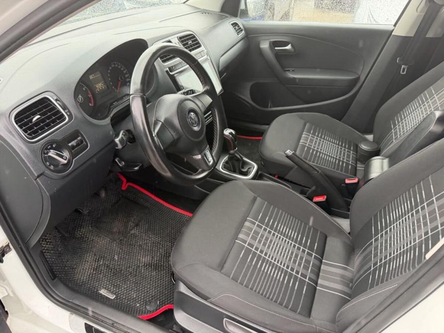 Volkswagen Polo V Рестайлинг Пермь  - изображение 10