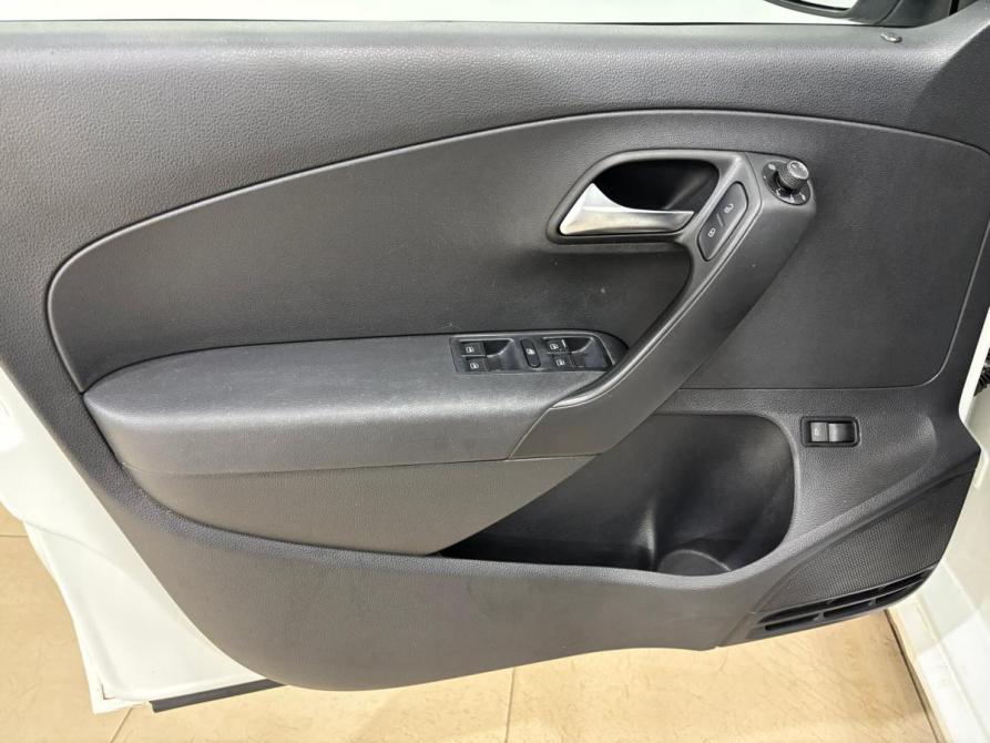 Volkswagen Polo V Рестайлинг Альметьевск  - изображение 7