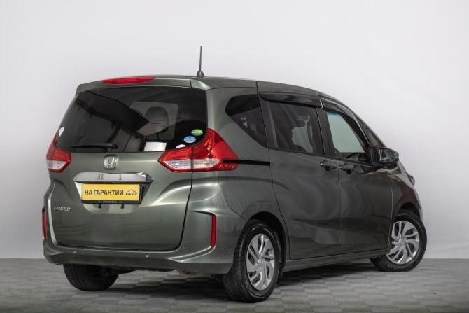 Honda Freed II Рестайлинг с пробегом 2020 года, цена 1 749 000 рублей, 58600 км, компактвэн, Автокод Объявления