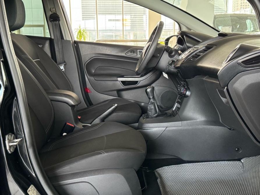 Ford Fiesta Mk6 Рестайлинг Челябинск  - изображение 27