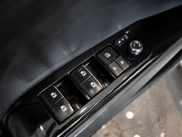 Toyota Camry VIII (XV70) с пробегом 2019 года, цена 3 150 000 рублей, 75191 км, седан, Автокод Объявления