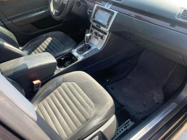 Volkswagen Passat B7 с пробегом 2012 года, цена 989 900 рублей, 225950 км, седан, Автокод Объявления