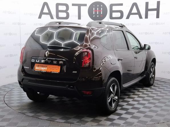 Renault Duster I Рестайлинг с пробегом 2018 года, цена 1 449 000 рублей, 122595 км, внедорожник, Автокод Объявления