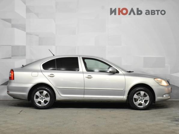 Skoda Octavia II (A5) Рестайлинг с пробегом 2012 года, цена 790 000 рублей, 256476 км, лифтбек, Автокод Объявления