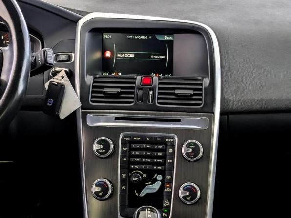 Volvo XC60 I Рестайлинг с пробегом 2015 года, цена 2 620 000 рублей, 93499 км, внедорожник, Автокод Объявления