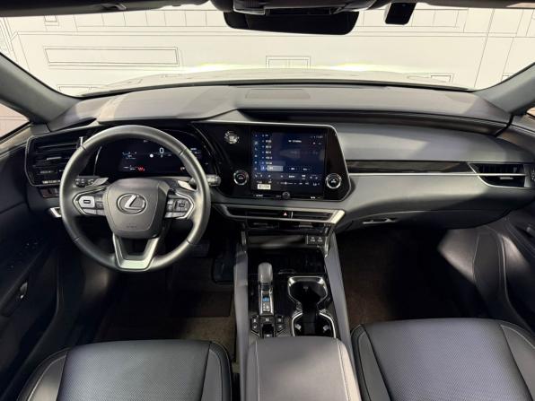 Lexus RX V с пробегом 2025 года, цена 7 850 000 рублей, 8911 км, внедорожник, Автокод Объявления