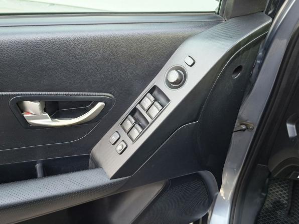 SsangYong Korando III с пробегом 2012 года, цена 848 000 рублей, 226000 км, внедорожник, Автокод Объявления