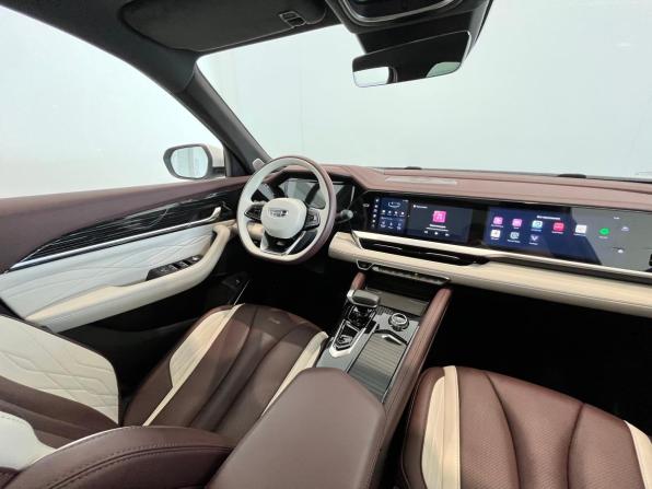 Geely Monjaro I с пробегом 2023 года, цена 3 350 000 рублей, 47336 км, внедорожник, Автокод Объявления