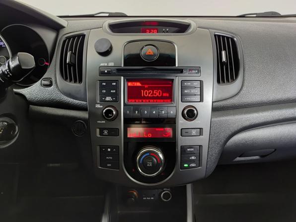 Kia Cerato II с пробегом 2010 года, цена 750 000 рублей, 181126 км, седан, Автокод Объявления