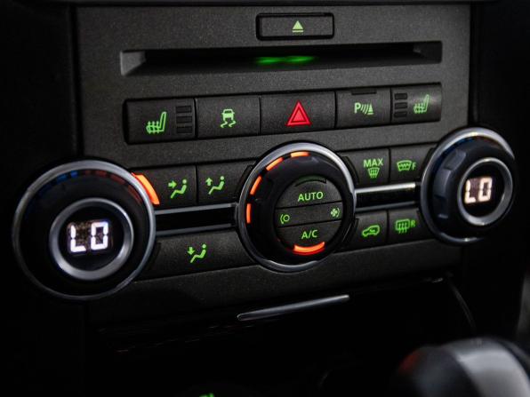 Land Rover Discovery IV с пробегом 2010 года, цена 1 840 000 рублей, 218464 км, внедорожник, Автокод Объявления