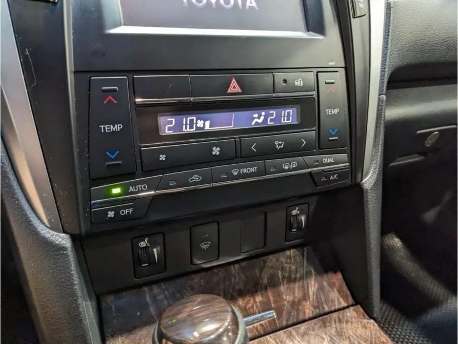 Toyota Camry VII (XV50) Рестайлинг 2 Пермь  - изображение 20