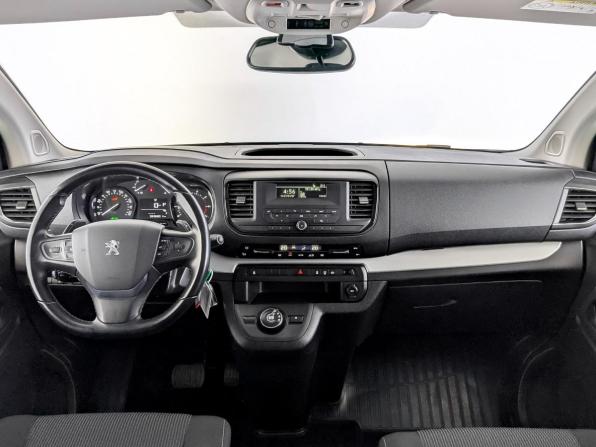 Peugeot Traveller I с пробегом 2022 года, цена 3 650 000 рублей, 69662 км, минивэн, Автокод Объявления