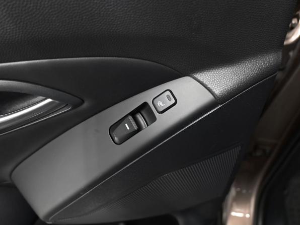 Hyundai ix35 I Рестайлинг с пробегом 2014 года, цена 1 395 000 рублей, 181120 км, внедорожник, Автокод Объявления