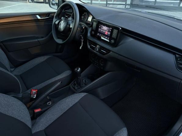 Skoda Rapid II с пробегом 2020 года, цена 946 500 рублей, 97299 км, лифтбек, Автокод Объявления