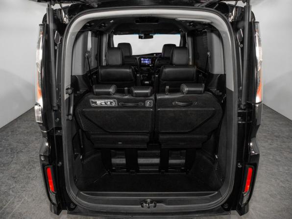 Honda Stepwgn V Рестайлинг с пробегом 2019 года, цена 2 195 000 рублей, 76109 км, минивэн, Автокод Объявления