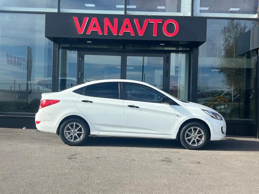 Hyundai Solaris I Азнакаево  - изображение 5