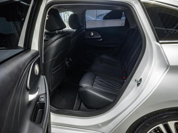 Chery Arrizo 8 с пробегом 2024 года, цена 2 579 000 рублей, 4434 км, седан, Автокод Объявления