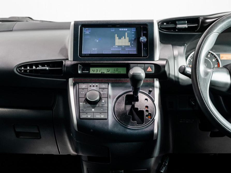 Toyota Wish II Чита  - изображение 11