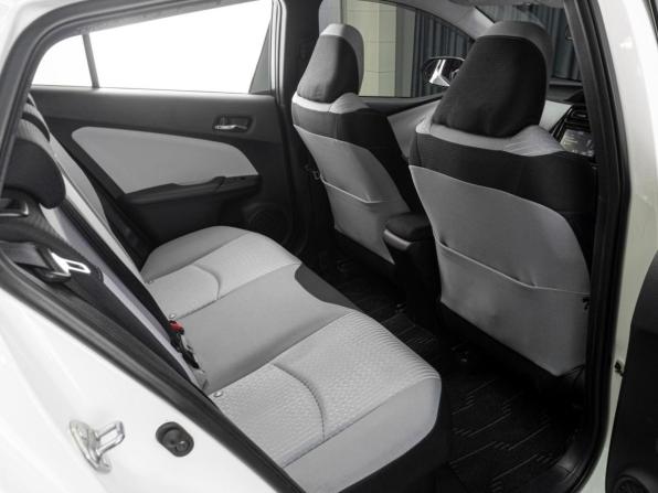 Toyota Prius IV (XW50) с пробегом 2016 года, цена 1 755 000 рублей, 184729 км, лифтбек, Автокод Объявления