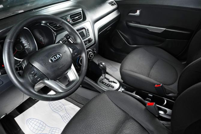 Kia Rio III с пробегом 2014 года, цена 929 000 рублей, 197000 км, седан, Автокод Объявления