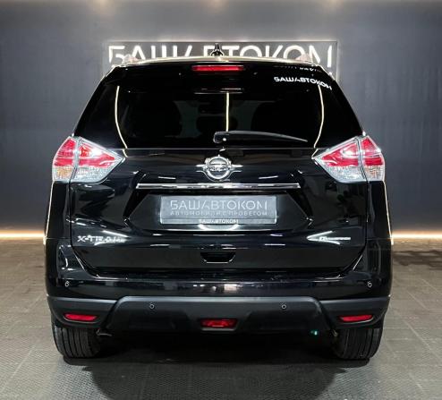 Nissan X-Trail III с пробегом 2018 года, цена 1 990 000 рублей, 160121 км, внедорожник, Автокод Объявления