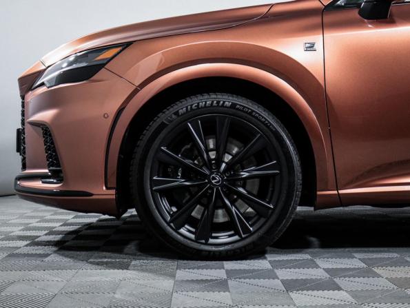 Lexus RX V с пробегом 2023 года, цена 10 900 000 рублей, 8330 км, внедорожник, Автокод Объявления