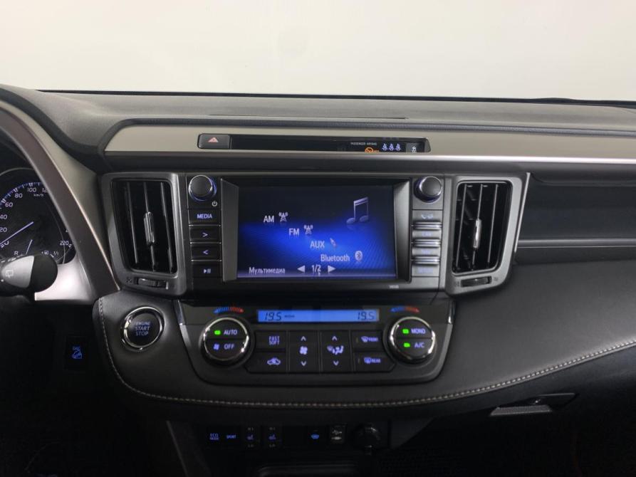Toyota RAV4 IV (XA40) Рестайлинг Москва  - изображение 15