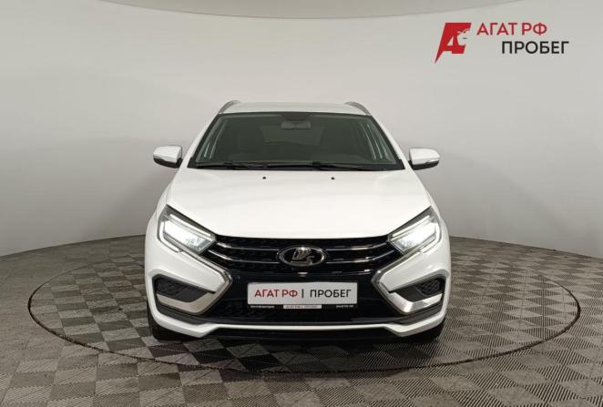 Lada (ВАЗ) Vesta I Рестайлинг (NG) с пробегом 2024 года, цена 1 300 000 рублей, 45231 км, универсал, Автокод Объявления