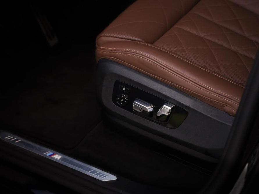 BMW X7 I (G07) Санкт-Петербург  - изображение 30