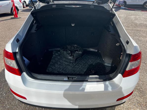 Skoda Octavia III (A7) с пробегом 2013 года, цена 788 000 рублей, 282706 км, лифтбек, Автокод Объявления