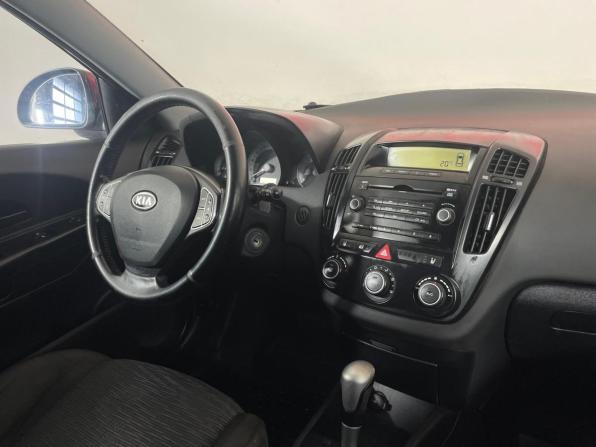 Kia Ceed I с пробегом 2008 года, цена 624 000 рублей, 177750 км, универсал, Автокод Объявления